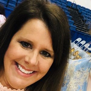 Meet your Posher, Paula